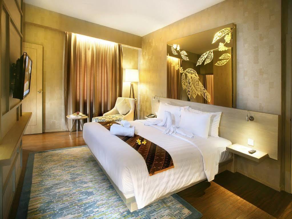 Hotel Grand Zuri Muara Enim Exterior photo